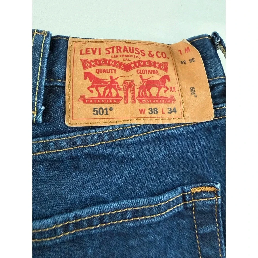 Levi's 501 Men's Denim Jeans 38X34 Button Fly Straight Leg Red Tab